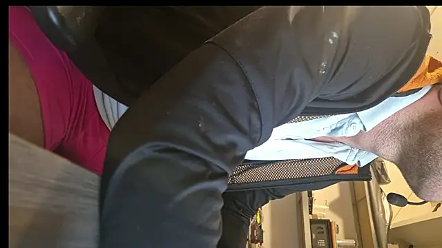 monty19cm online show from 04-10-26, 06:01