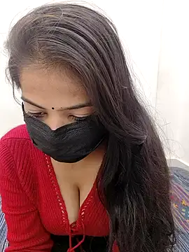 Snapshot of Rihana_01 chatting on 11-14-25, 06:45 Rihana 01 online show from 11-14-25, 06:45