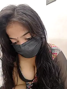 Snapshot of Rihana_01 chatting on 11-19-25, 07:30 Rihana 01 online show from 11-19-25, 07:30