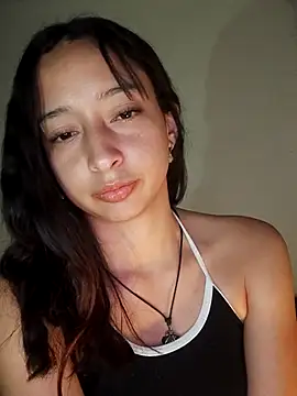 Vale stone  online show from 03-04-26, 03:45