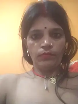 Snapshot of Hott_cutgirl chatting on 10-12-25, 10:20 Hott cutgirl online show from 10-12-25, 10:20