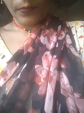 Snapshot of Hott_cutgirl chatting on 10-15-25, 09:09 Hott cutgirl online show from 10-15-25, 09:09