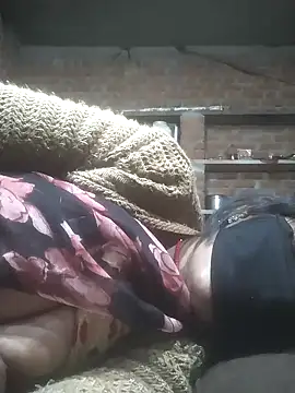 Snapshot of Hott_cutgirl chatting on 11-20-25, 06:07 Hott cutgirl online show from 11-20-25, 06:07