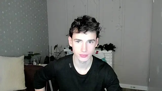 Snapshot of Max_Foks chatting on 01-07-26, 07:55 Max Foks online show from 01-07-26, 07:55