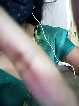 Snapshot of karthika-telugu chatting on 10-12-25, 07:18 karthika-telugu online show from 10-12-25, 07:18