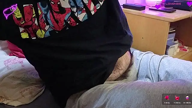 Snapshot of Astleitx chatting on 02-19-26, 08:05 Astleitx online show from 02-19-26, 08:05