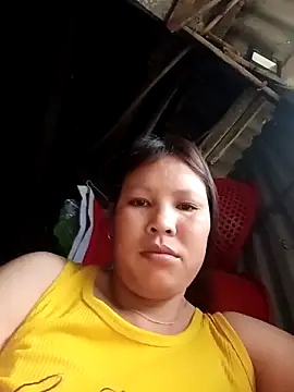 Snapshot of callistra chatting on 04-19-26, 11:07 callistra online show from 04-19-26, 11:07