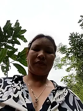 Snapshot of callistra chatting on 04-24-26, 11:29 callistra online show from 04-24-26, 11:29