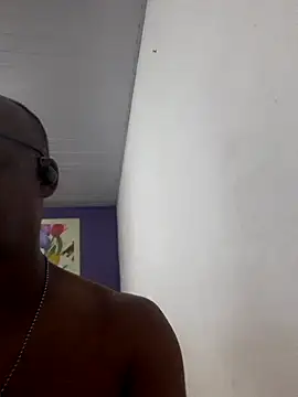 Snapshot of JeffersonRay chatting on 11-12-25, 11:54 JeffersonRay online show from 11-12-25, 11:54