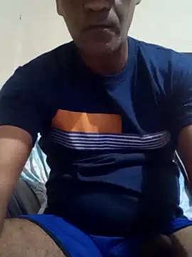 Snapshot of JeffersonRay chatting on 06-20-26, 01:03 JeffersonRay online show from 06-20-26, 01:03