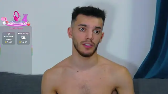 DominicValente online show from 11-30-25, 09:41