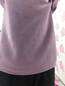 sassyishhu76 online show from 10-05-25, 10:13