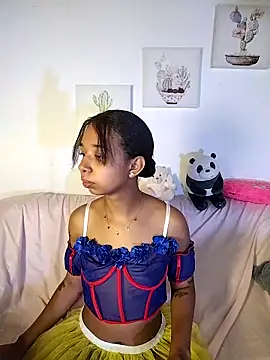 Suzanelee1 online show from 10-01-25, 01:50