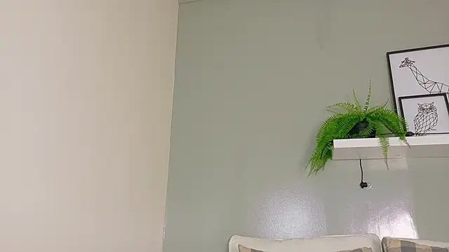 KeendraFox  online show from 10-29-25, 10:17