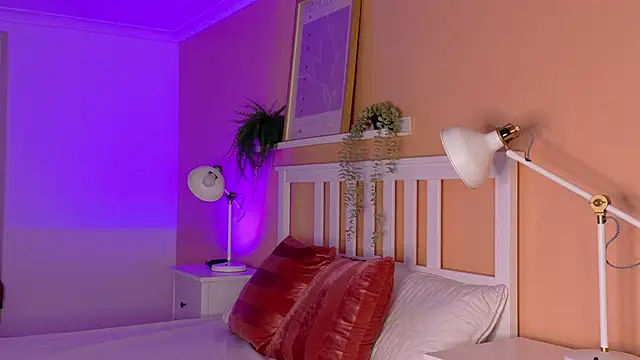 KeendraFox  online show from 03-15-26, 11:38