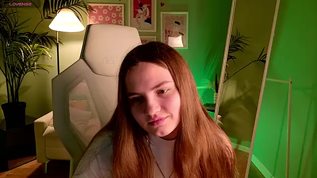 Evii Stich online show from 09-28-25, 05:57