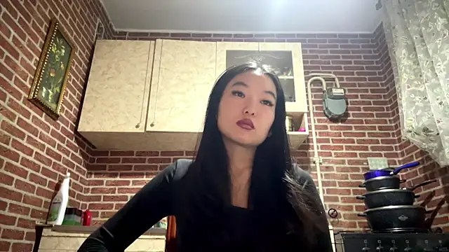 EmmaLeexth online show from 01-15-26, 03:27