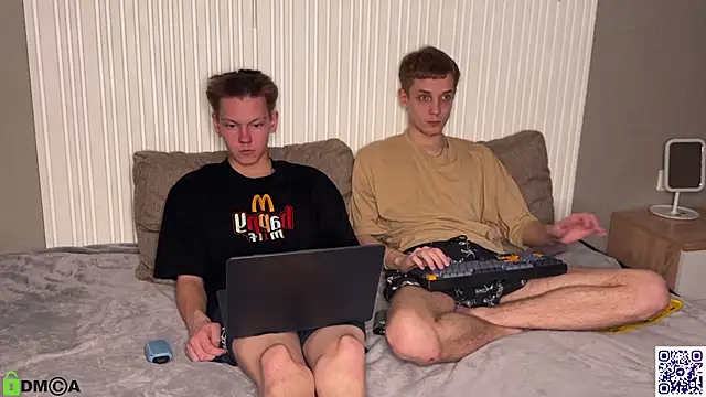 Eaton  online show from 10-18-25, 06:41