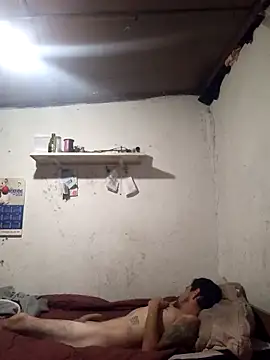 Lionardovssf35 online show from 12-17-25, 01:06