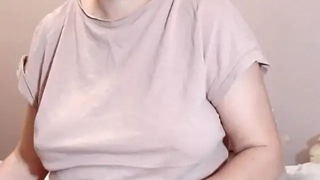 Snapshot of NastyAssxx chatting on 04-10-26, 09:14 NastyAssxx online show from 04-10-26, 09:14
