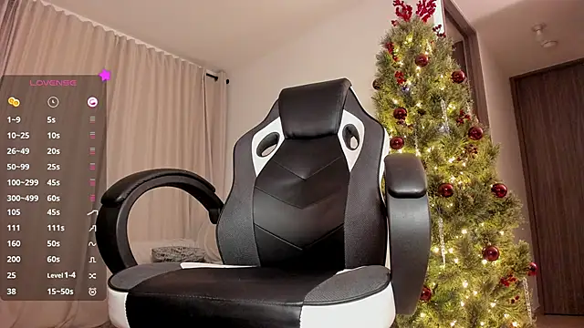 Snapshot of DarkLuster_22 chatting on 11-30-25, 04:05 DarkLuster 22 online show from 11-30-25, 04:05