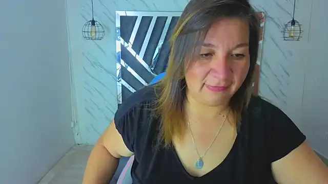 MaylinRosse  online show from 06-30-26, 07:15
