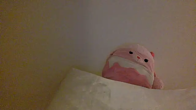 Snapshot of pinkybaby444 chatting on 09-28-25, 10:09 pinkybaby444 online show from 09-28-25, 10:09