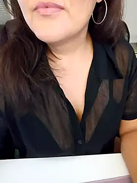 Snapshot of sw33th3art chatting on 09-22-25, 07:16 sw33th3art online show from 09-22-25, 07:16