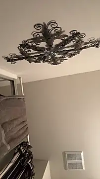 Snapshot of Doanything4you chatting on 11-01-25, 04:03 Doanything4you online show from 11-01-25, 04:03