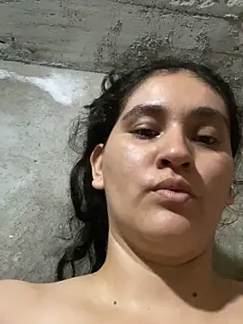 Snapshot of lunasexyhot18 chatting on 09-22-25, 05:15 lunasexyhot18 online show from 09-22-25, 05:15