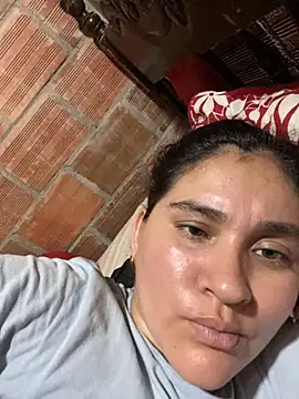 Snapshot of lunasexyhot18 chatting on 10-04-25, 08:51 lunasexyhot18 online show from 10-04-25, 08:51