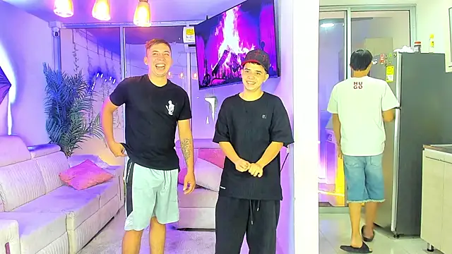 Houseofwarrios online show from 04-14-26, 05:24