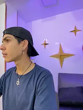 David 925  online show from 12-19-25, 03:57