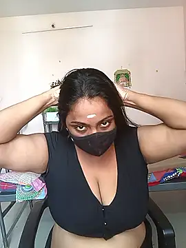 queendivya online show from 04-13-26, 05:46