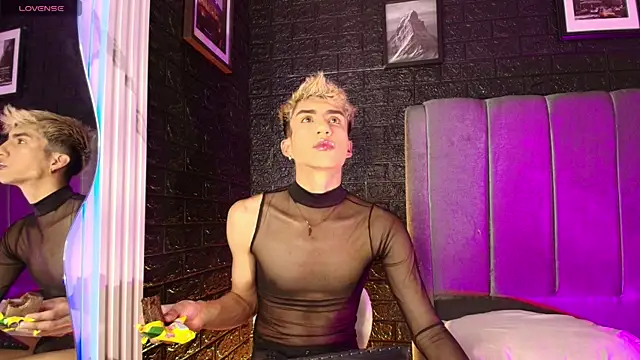 Erick Velveth online show from 11-02-25, 09:39