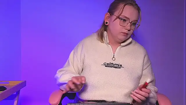 lame cat online show from 10-02-25, 12:28