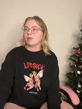 lame cat online show from 12-21-25, 01:57