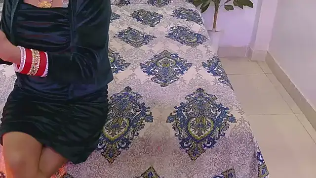 Lovelyy-couple online show from 12-22-25, 04:59