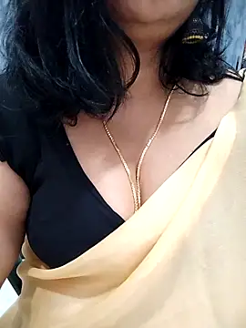 Snapshot of divya-jannu chatting on 11-10-25, 05:45 divya-jannu online show from 11-10-25, 05:45