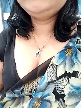 Snapshot of divya-jannu chatting on 11-20-25, 05:12 divya-jannu online show from 11-20-25, 05:12