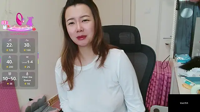 Snapshot of sallycui chatting on 05-25-26, 11:44 sallycui online show from 05-25-26, 11:44