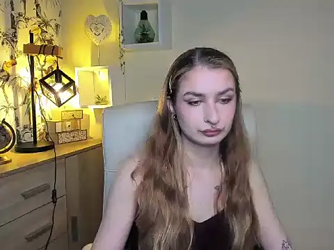 NinaBlond1 online show from 11-12-25, 06:36