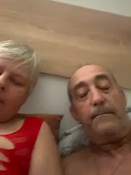 Snapshot of VyC7564 chatting on 10-22-25, 01:17 VyC7564 online show from 10-22-25, 01:17