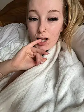 SEXY-BLONDE-AMBER online show from 03-16-26, 02:32