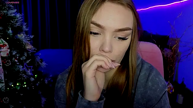 KitsyMoore online show from 12-15-25, 01:15