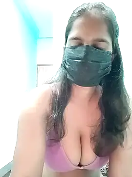 Snapshot of soni_megwal chatting on 10-19-25, 02:56 soni megwal online show from 10-19-25, 02:56