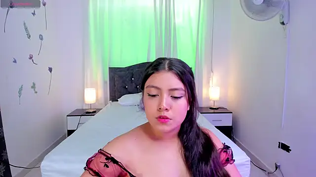 raiderandroxie online show from 11-19-25, 01:11