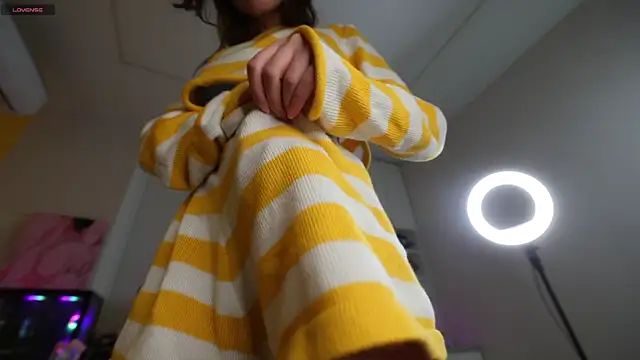 lovekissmes online show from 11-04-25, 02:38