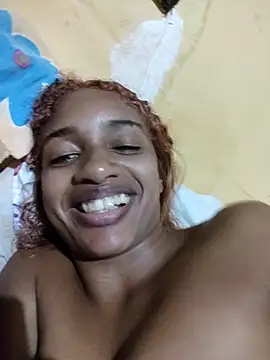 Snapshot of Barbiefox24 chatting on 11-14-25, 01:59 Barbiefox24 online show from 11-14-25, 01:59