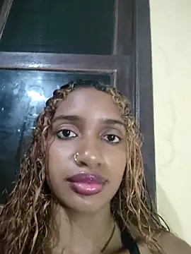 Snapshot of Barbiefox24 chatting on 02-13-26, 12:06 Barbiefox24 online show from 02-13-26, 12:06